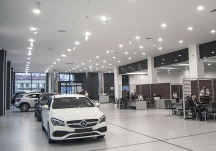 Освещение для автосалонов