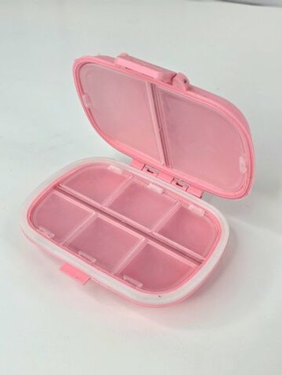 Таблетница карманная с собой на день 8 ячеек, Розовый (М11-127)