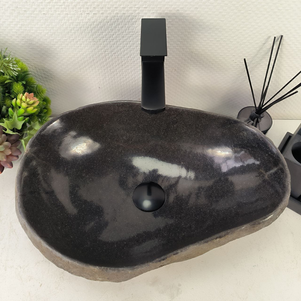 Раковина из речного камня RS-65075 47*33*16 0861