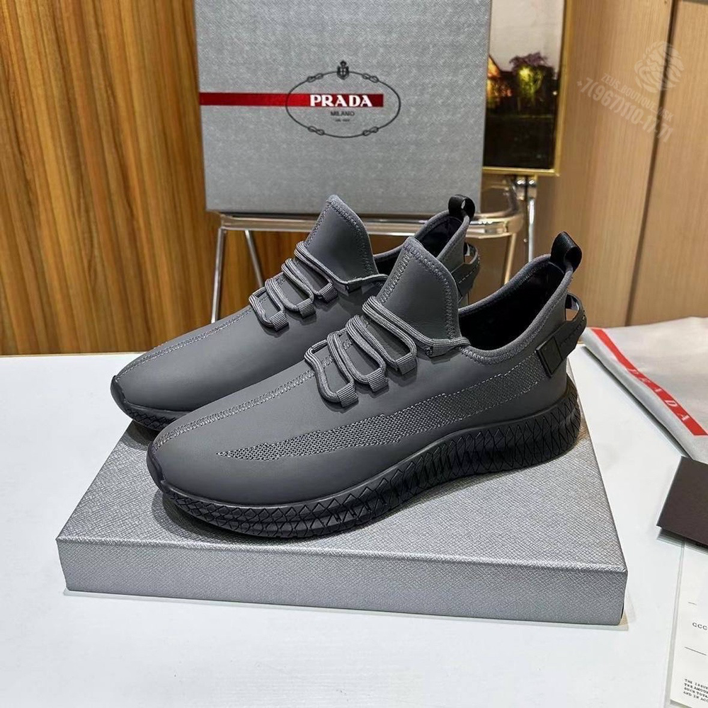 Кроссовки Prada