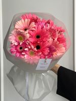 Букет из гербер в розовом оттенке 15 шт