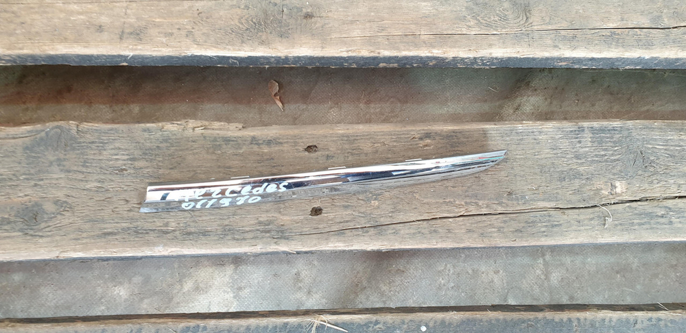 Молдинг крышки багажника правый GLC (C253) Coupe 16-23 Б/У Оригинал A2537430600