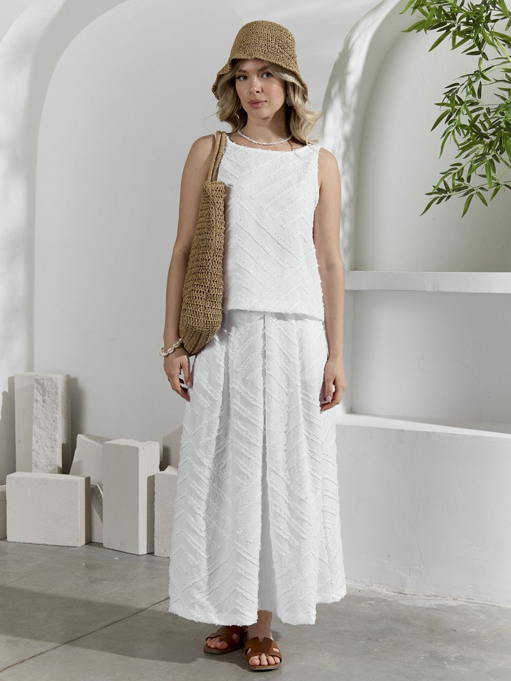 Костюм женский Ангелина-3 Виотекс БЕЛЫЙ