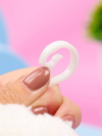 Мягкий брелок Щенок с сердечком белый