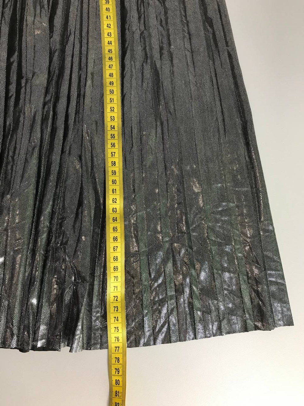 Юбка-плиссе блестящая, визуально 44 размер