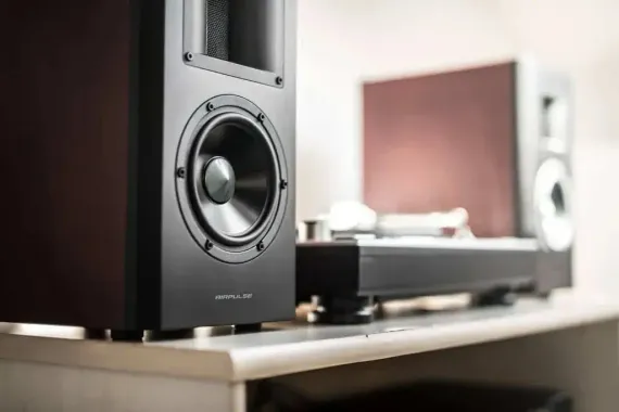 Edifier AirPulse A200 Cherry