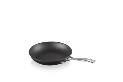 Le Creuset Сковорода PRO с антипригарным покрытием, алюминий, 22 см