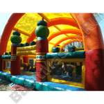 Коммерческий надувной батут "Веселый дом и звери в нём" с крышей 14*7*6 м