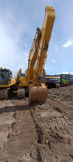 KOMATSU PC 210 Экскаватор PC210-10M0 (Дизельный, 6,7 л, 167 л.с., АТ)