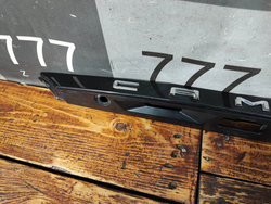 Накладка крышки багажника Toyota Camry (XV70) 17-нв Б/У Оригинал 7681133520