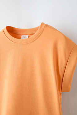 ZARA ФУТБОЛКА С ОТВОРОТАМИ НА РУКАВАХ, МЕДНЫЙ