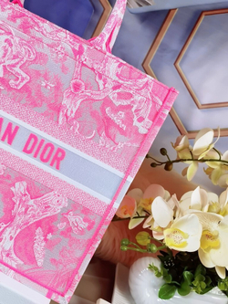 Christian Dior Book Tote 42 cm