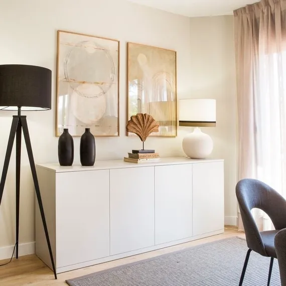 Торшер Uzagi черный