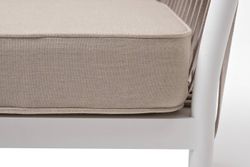 "Касабланка" кресло плетеное из роупа, каркас алюминий белый муар, роуп бежевый 20мм, ткань бежевая 15052