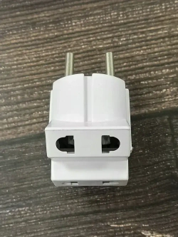 Тройник (разветвитель) 3 гнезда 10A/250В плоская вилка, белый