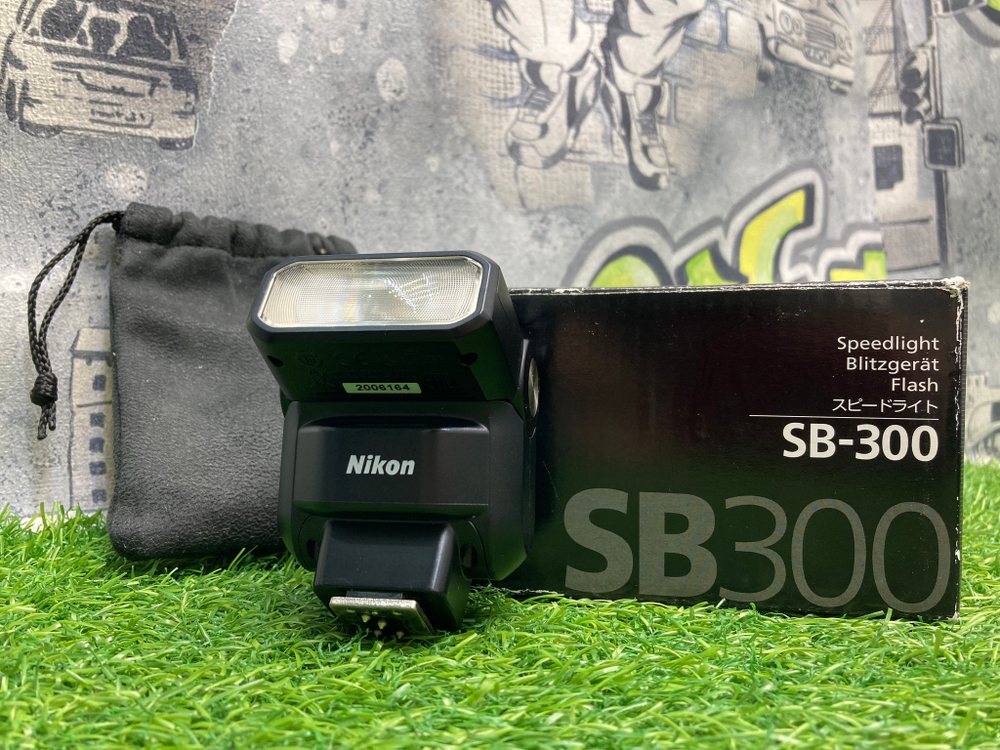 Nikon Speedlight SB-300