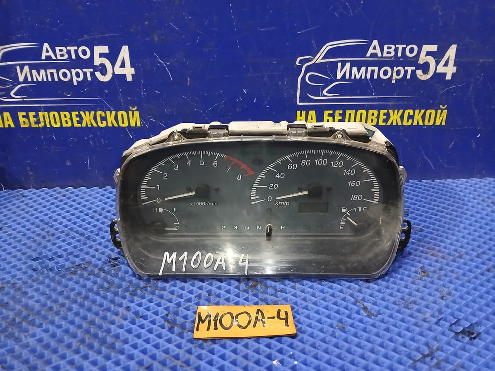 Щиток приборов TOYOTA DUET 1998-2000