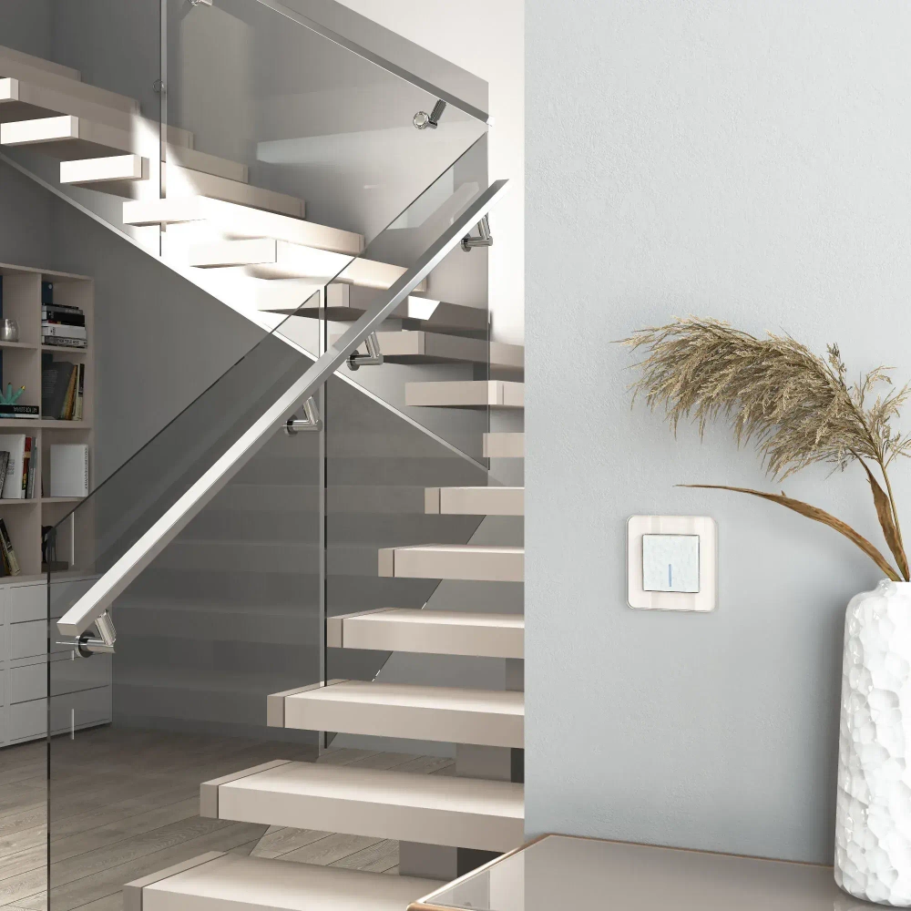 Выключатель одноклавишный с подсветкой Hammer (белый) W1210101