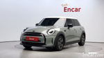 Mini Cooper 5 дверей Classic (07.2022)
