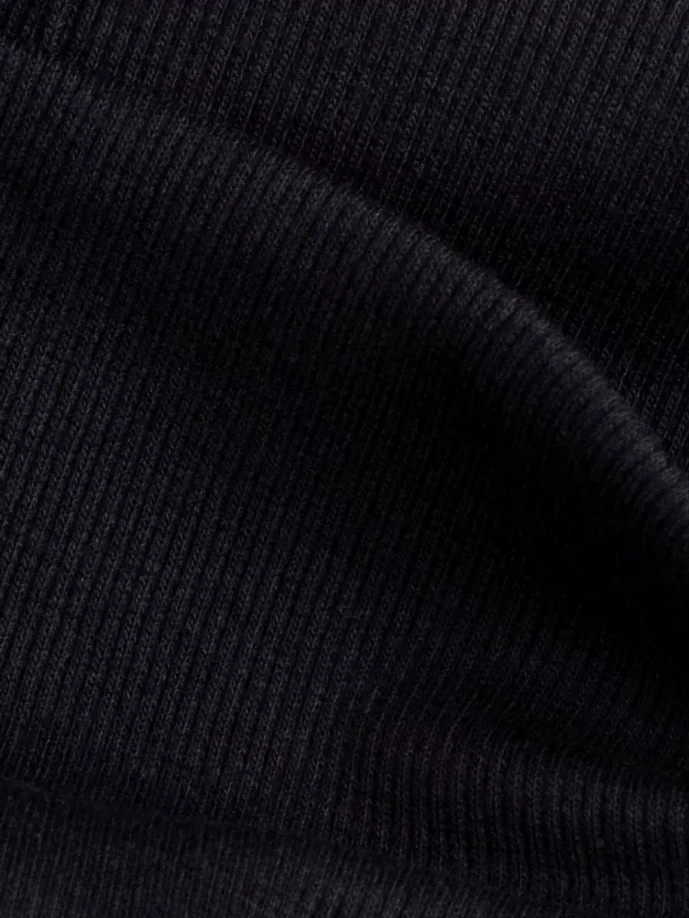 Шапка для мальчика осенняя с ушками и снуд