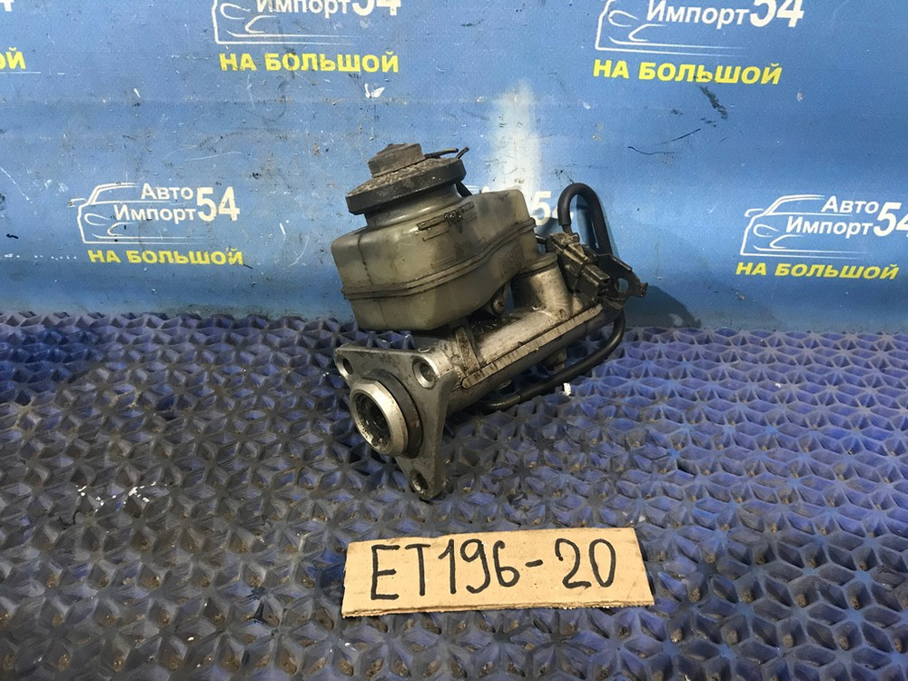 Главный тормозной цилиндр TOYOTA CALDINA 1996