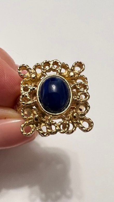 Перстень Sarah Coventry с синей вставкой