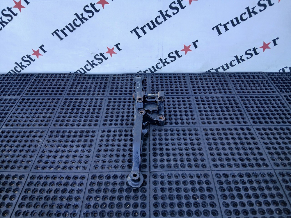 Кронштейн пневморессоры левый 2022г.