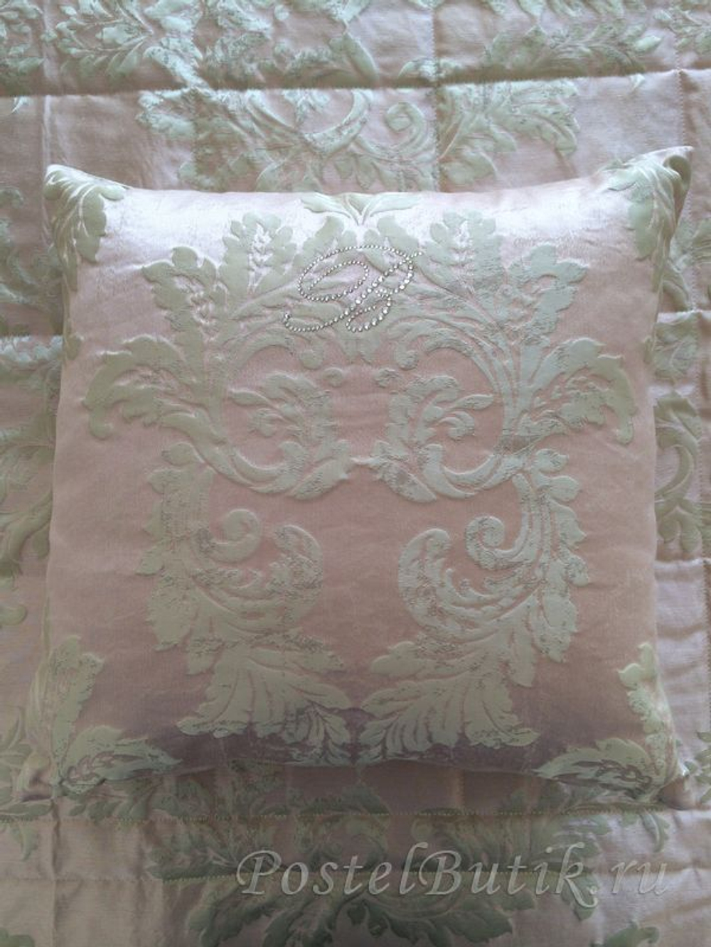 Подушка декоративная 42х42 Blumarine Premiere розовая Италия