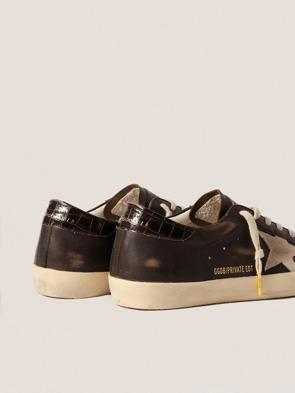 Super Star in brown nappa with croc-print heel tab