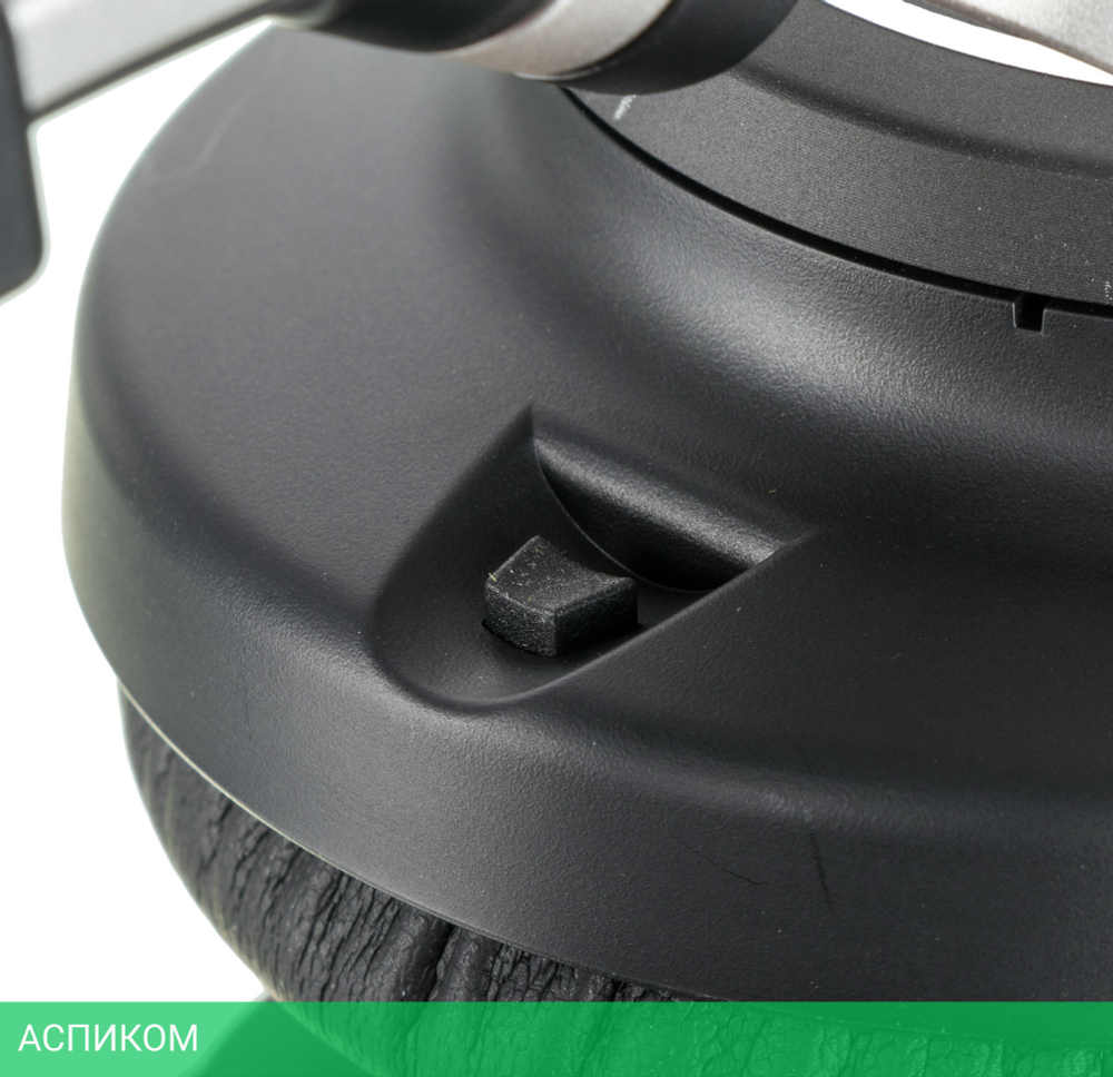 Наушники Audio-Technica ATH-M70X черный (80000182)