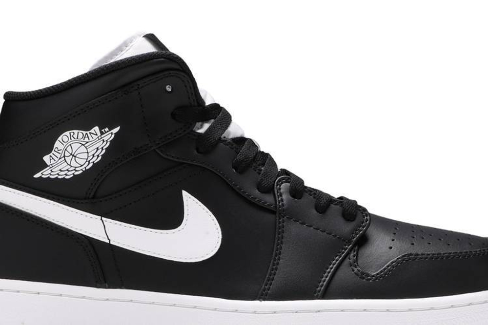 Кроссовки Jordan Air Jordan 1 Retro Mid Black White