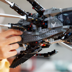 Конструктор LEGO Icons 10327 Дюна — Королевский орнитоптер дома Атрейдесов — фото 11