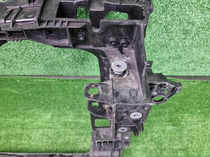 Телевизор Lamborghini Urus (2017-н.в.)