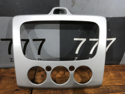 Рамка магнитолы Ford Focus 2 08-11 Б/У Оригинал 7M5118522A