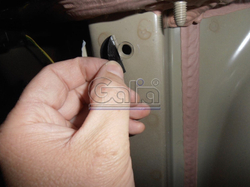 Фаркоп оцинкованный Galia P042A для Peugeot 208 хетчбек 2012-, Citroen C3 2016-(паспорт и сертификат в комплекте)(без электрики)
