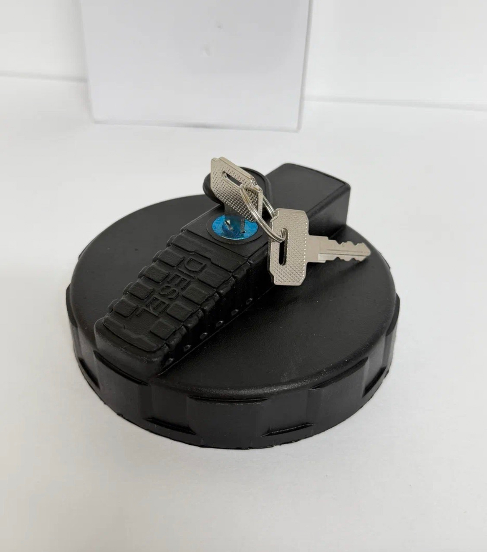 Крышка топливного бака, D106 мм, пластик с ключом и защитой, DIESEL (за 1 шт.)