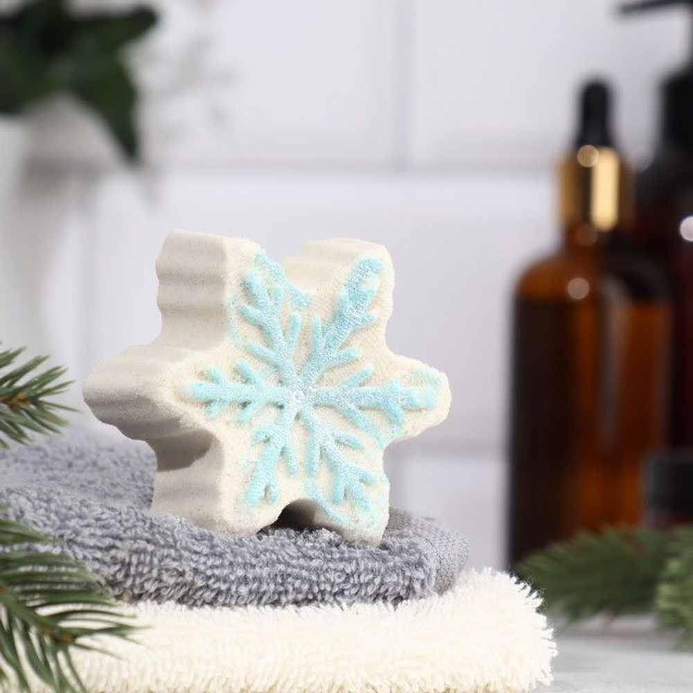 Бомбочка для ванны Снежинка с ароматом ванили - 90 гр.