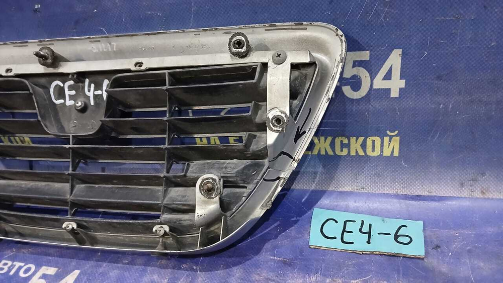 Решетка радиатора Honda RAFAGA 1994
