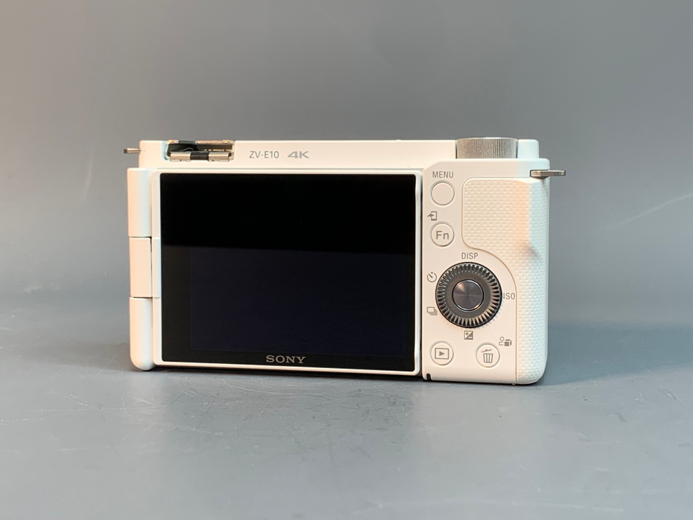 Sony ZV-E10 kit PZ 16-50mm 222 Кадра