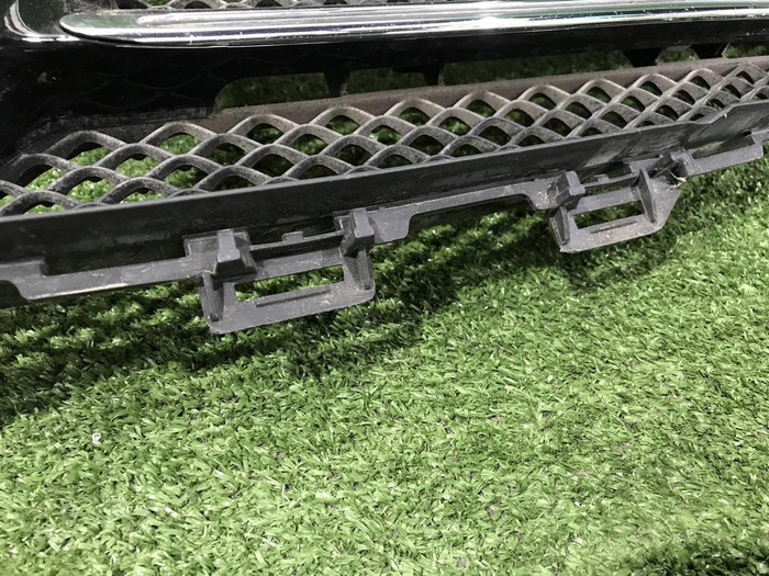 Решетка радиатора Mercedes E W213 (2016-2021)