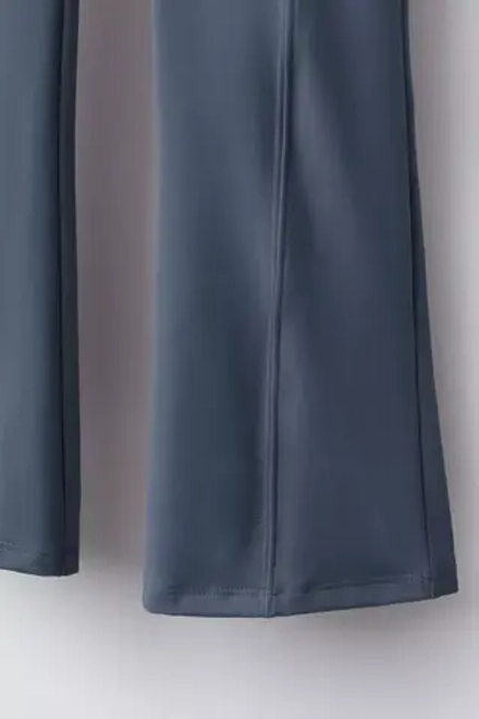 ZARA ЛЕГИНСЫ FLARE С ДЕКОРАТИВНОЙ СТРОЧКОЙ, СЕРЫЙ
