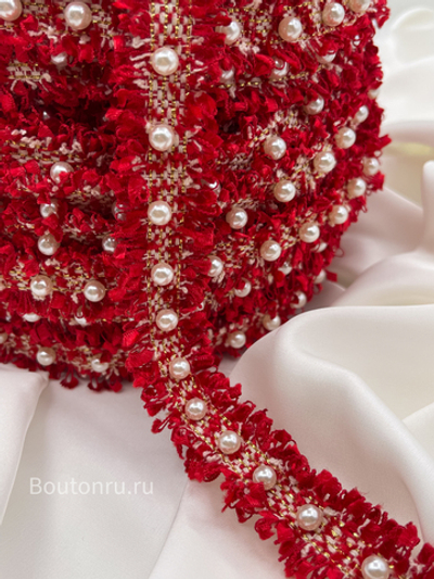 Тесьма красная с жемчугом твид