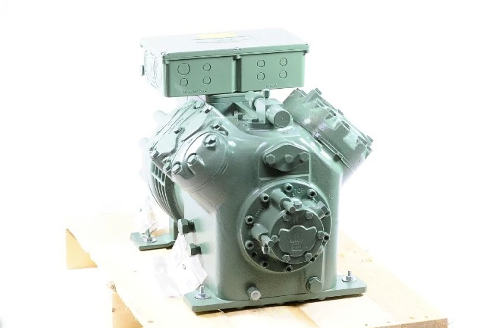 Полугерметичный поршневой компрессор BITZER Ecoline 4HE-18Y