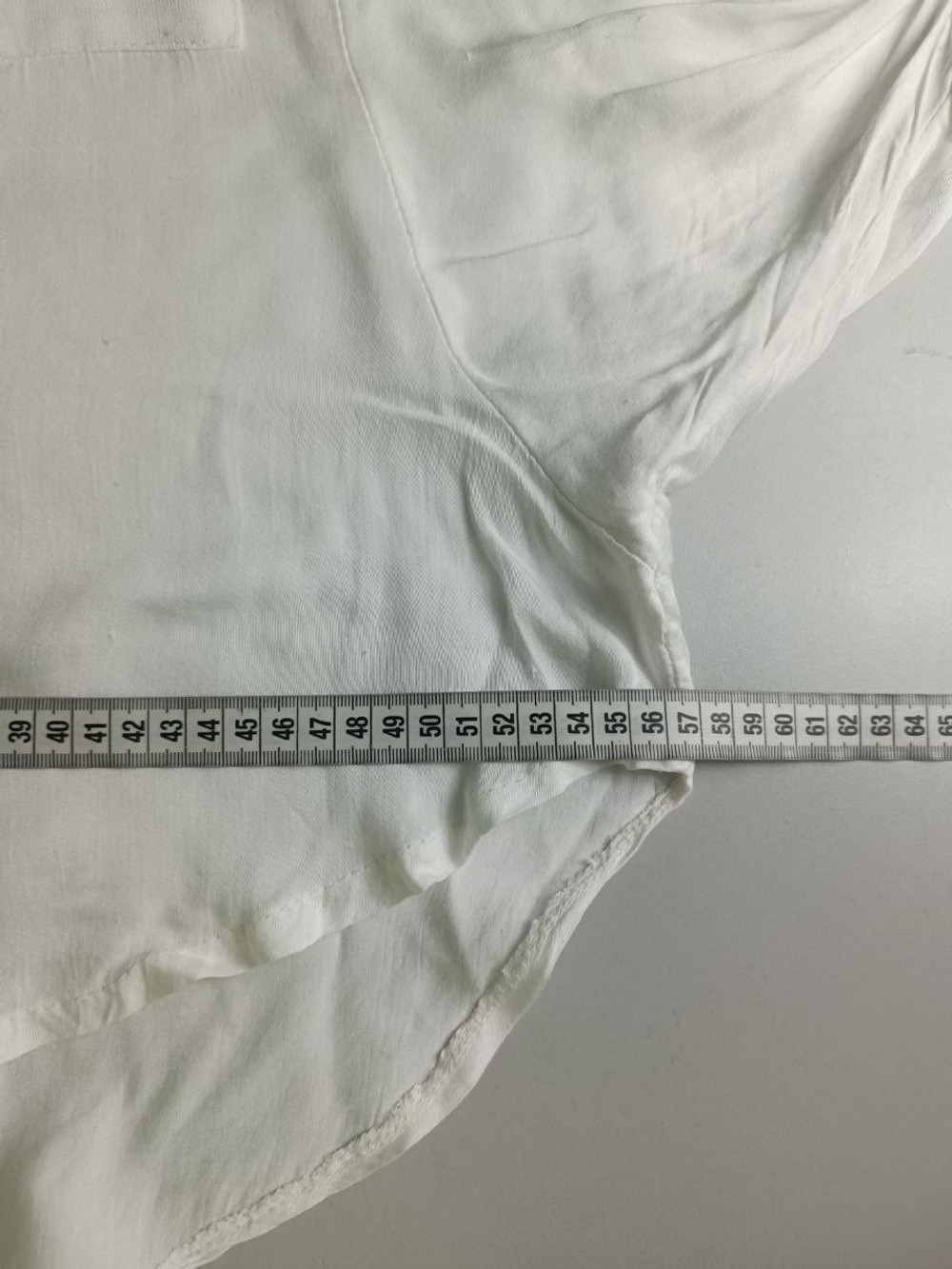 Блузка свободного кроя из вискозы 46-48 размер