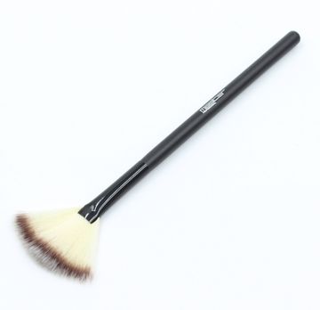 Кисть MASTER Professional MPM-16