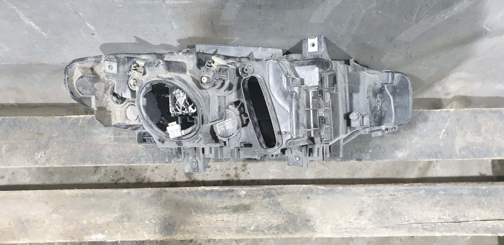Фара левая ксенон BMW 3-Series (F30) 11-16 Б/У Оригинал 63117314531