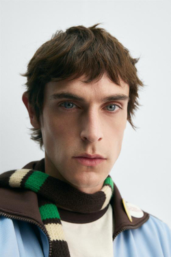 ZARA HARRY LAMBERT X DISNEY КУРТКА-ДЖОГГЕР КОНТРАСТНАЯ, НЕБЕСНО-ГОЛУБОЙ