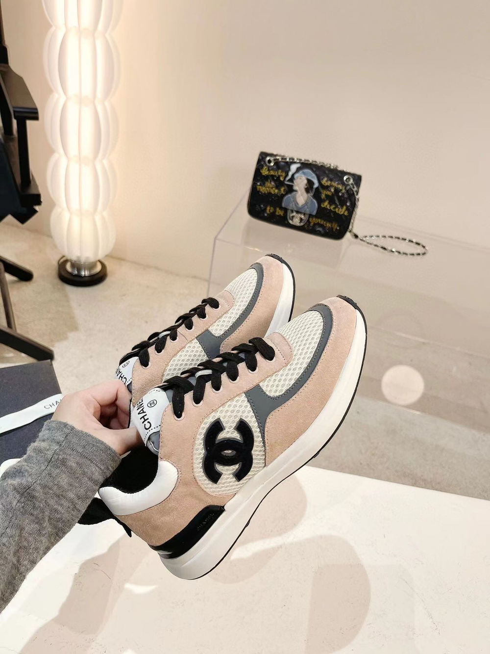 Кроссовки Chanel