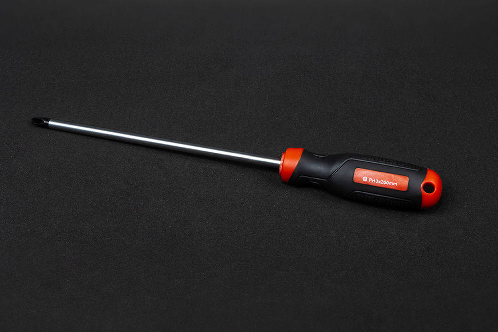Отвертка крестовая PH3х200 CS-30.5.8