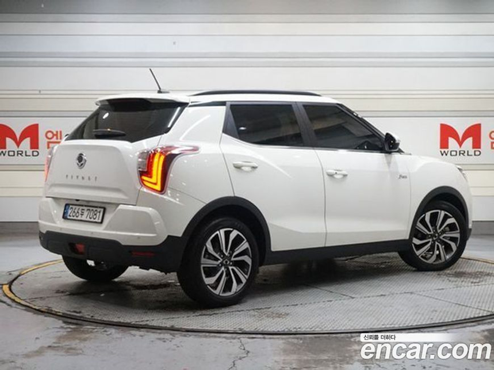 KG Mobility (Ssangyong) Very New Tivoli Бензин 1.5 2WD (09.2020)